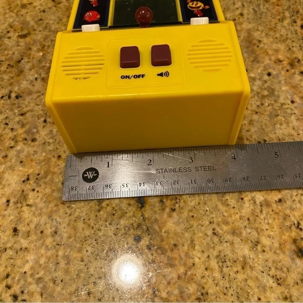 Pac-Man 2011 Retro Mini‎ 6” Arcade WORKS Machine Bandai Namco Handheld Game